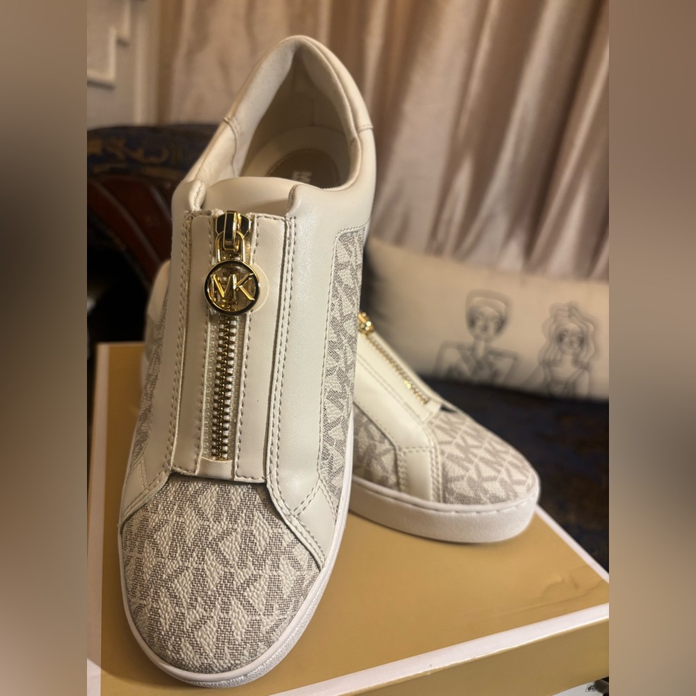 Michael Kors Keaton Signature Logo Zip-Up Sneaker